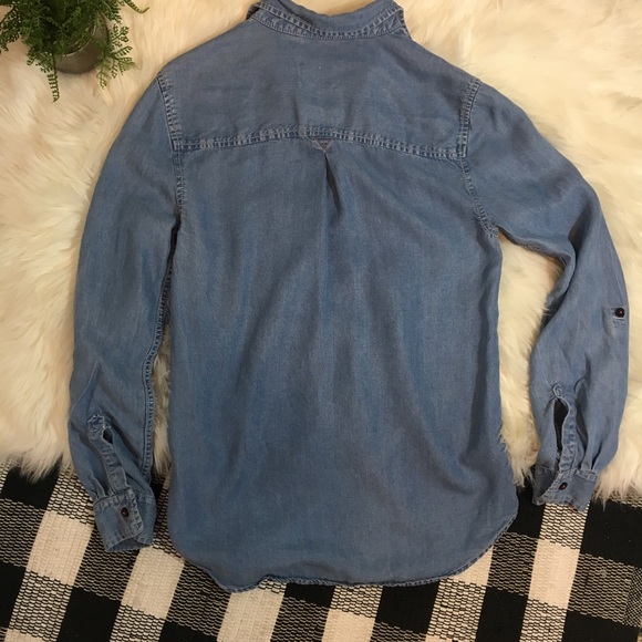 Holding horses abilene button down chambray top - Picture 7 of 7